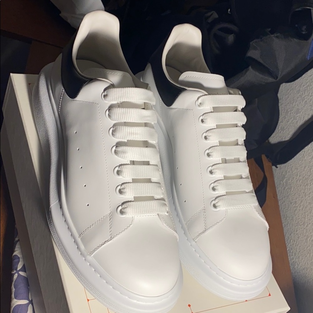 Alexander Mc Queen over sized Larry sneaker.